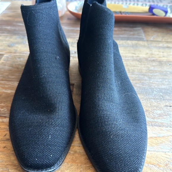Rothy’s chelsea boots - Picture 2 of 3
